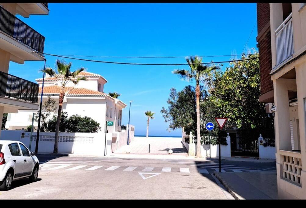 Апартаменты Amplio Piso Con Terraza A 50 M De Playa Мирамар Экстерьер фото